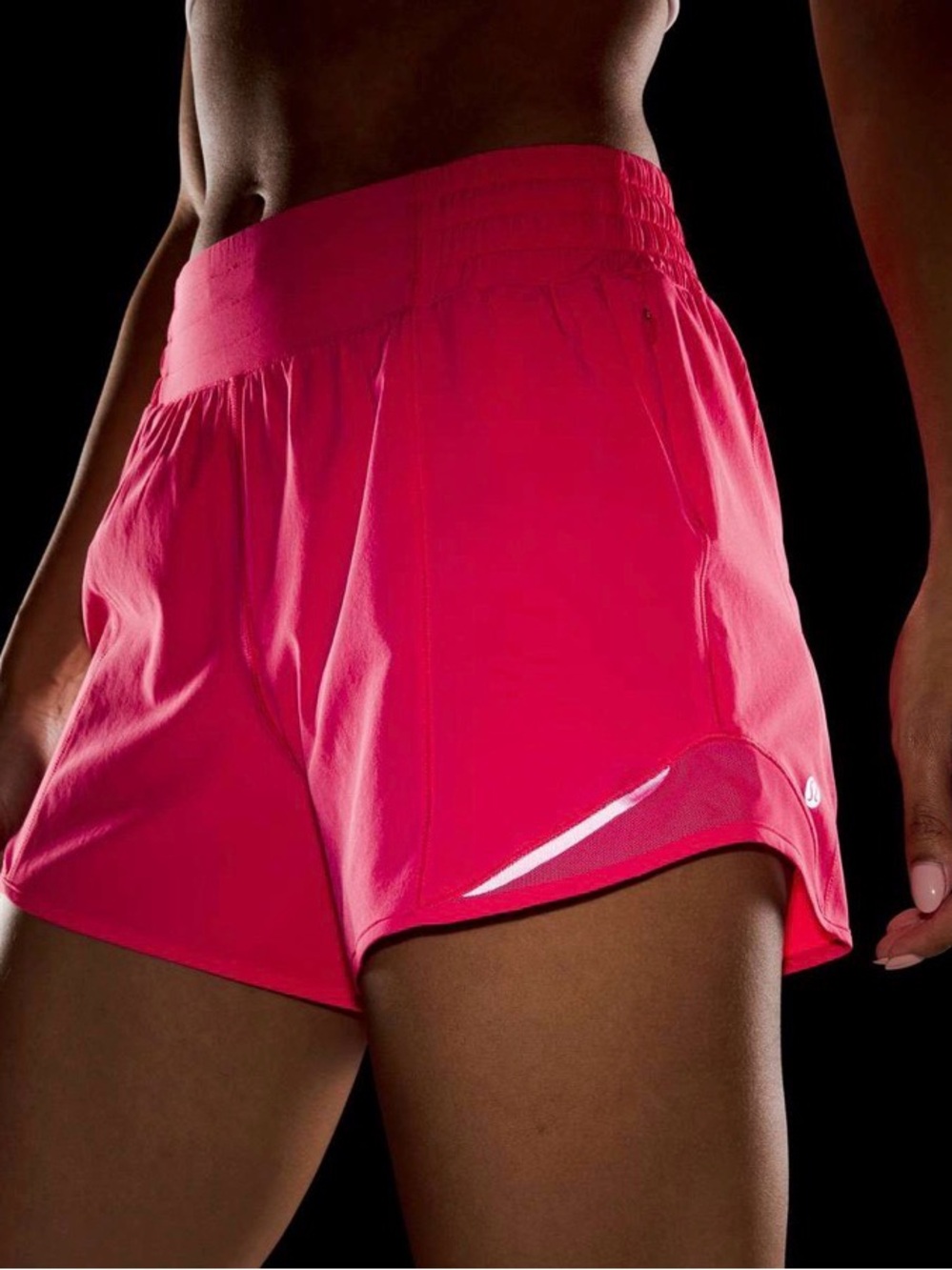 RARE lululemon athletica HOTTY HOT High rise lined short 4” Lip Gloss 6